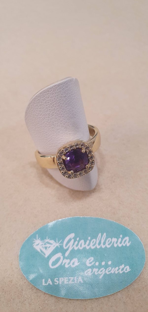 Anello con pietra Viola da Donna Aquaforte